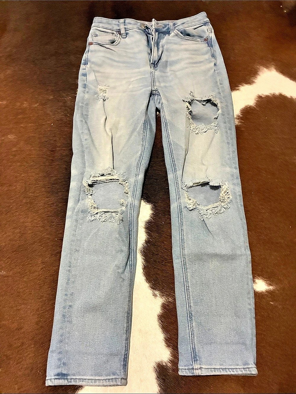 American Eagle Distressed Straight Leg Jeans in Blue Size 8